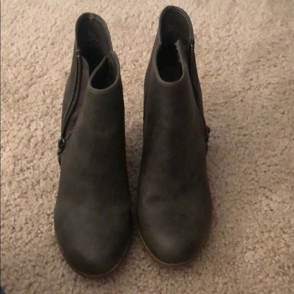 Michael Shannon Grey Heel Booties